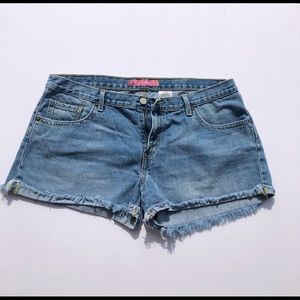 Levi’s size 11 shorts